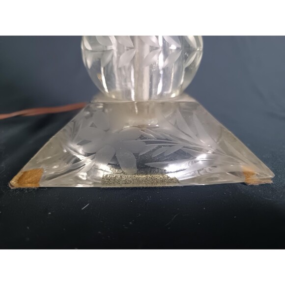 Vintage Etched Glass Lamp With Glass Geometric Shapes Leaves Vine Patterns MCM - Picture 5 of 10